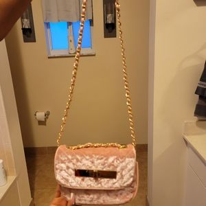 Crossbody bag and sandals